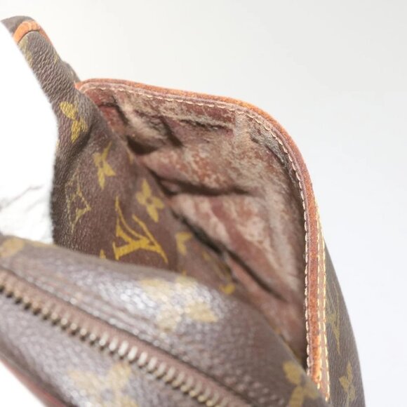 LOUIS VUITTON Monogram Danube Shoulder Bag M45266 LV Auth 68283 - Picture 11 of 16